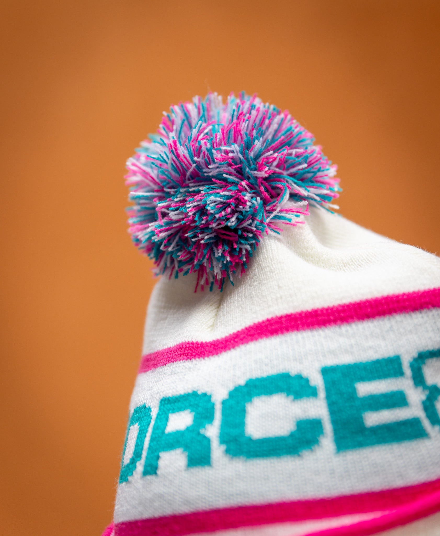 Bonnet pompom