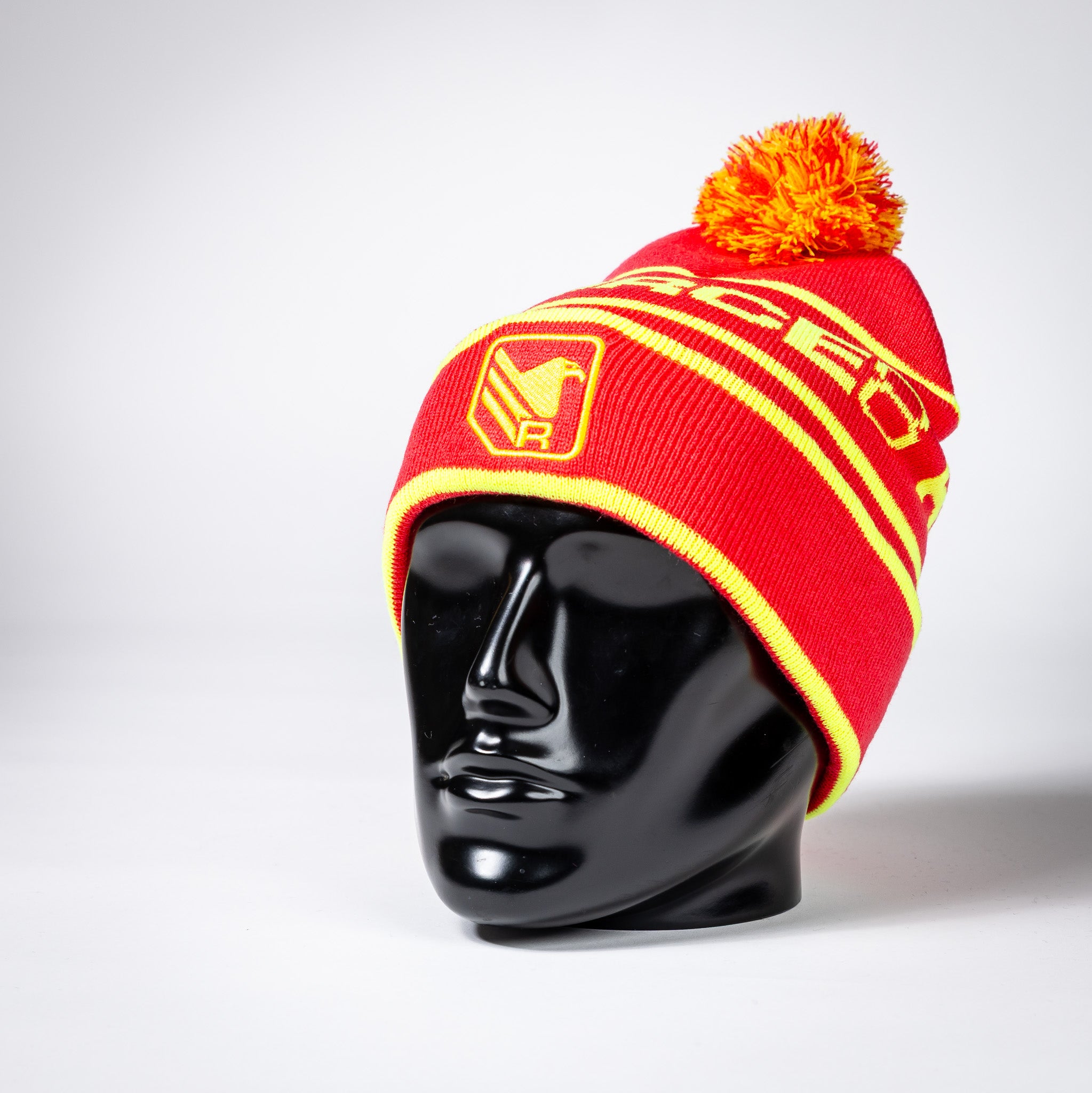 Bonnet pompom
