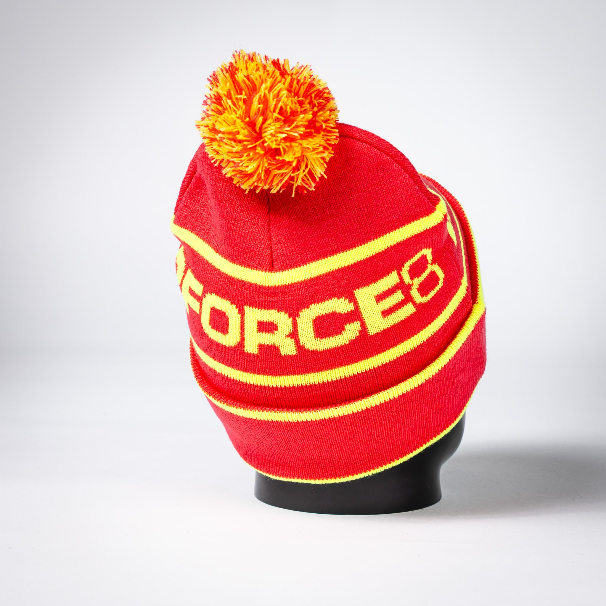 Bonnet pompom